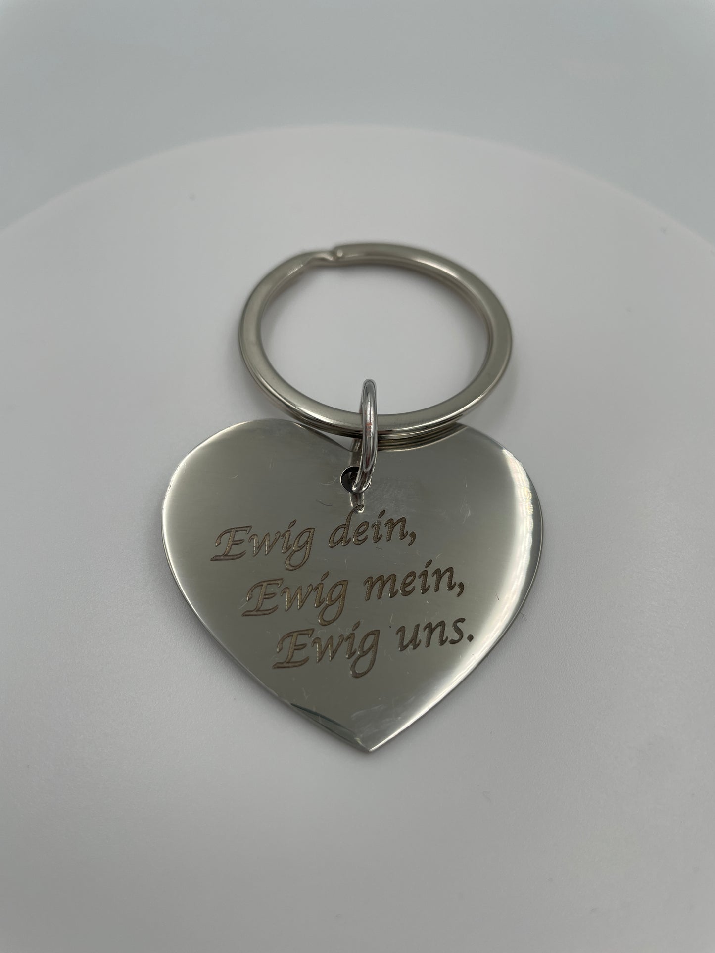 Schlüsselanhänger: Herz mit Gravur nach Wunsch aus Edelstahl