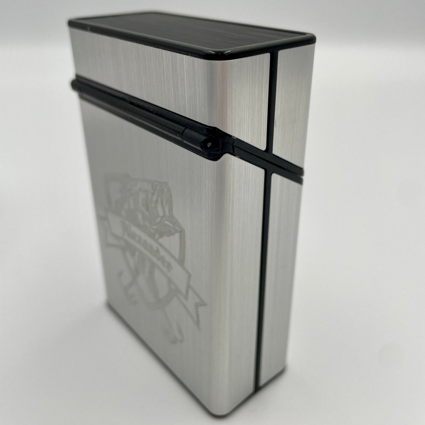 Zigarettenbox Aluminium / Kunststoff -Fisch- personalisiert mit Magnetverschluss