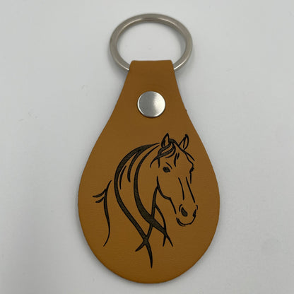 Stylischer Schlüsselanhänger mit Motiv Pferd aus hochwertigem Kunstleder