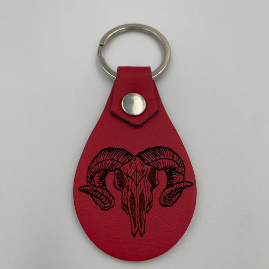 Schlüsselanhänger mit Motiv: Widder Skull aus hochwertigem Kunstleder