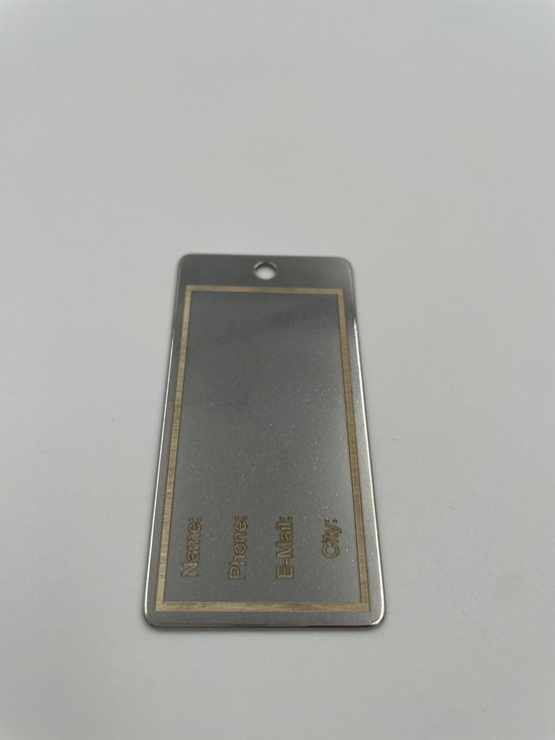Kofferanhänger Gepäckanhänger aus Edelstahl mit individueller permanenter Lasergravur und Drahtseil (38x16mm)