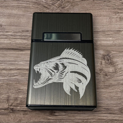 Zigarettenbox Aluminium / Kunststoff -Fisch- personalisiert mit Magnetverschluss