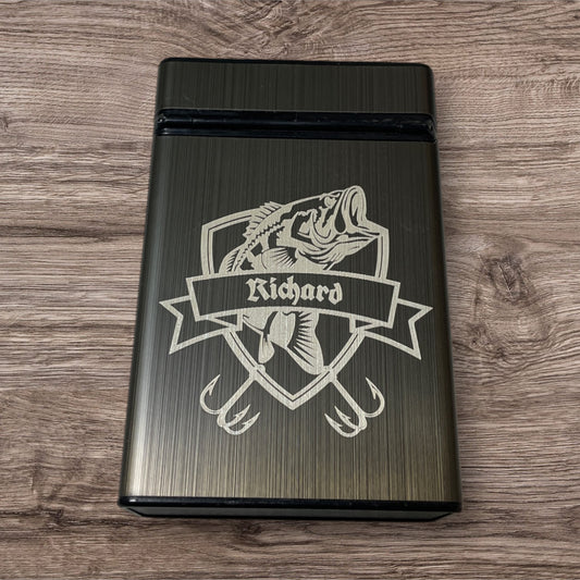 Zigarettenbox Aluminium / Kunststoff -Fisch- personalisiert mit Magnetverschluss